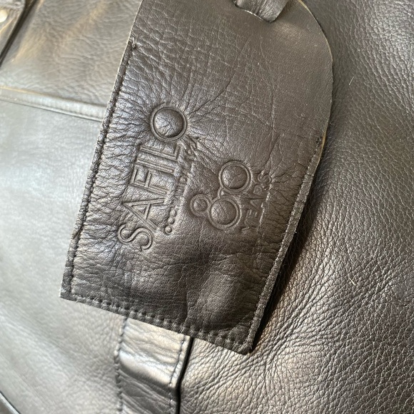 Black Leather Duffel Bag - Picture 4 of 7